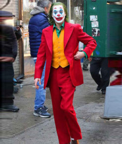 Joker Joaquin Phoenix Red Suit