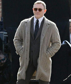 Benoit Blanc Coat