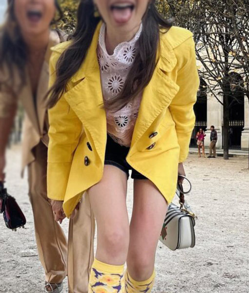 Emily in Paris S03 Emily Yellow Coat