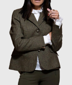 The Traitors Claudia Winkleman Tweed Blazer-Front
