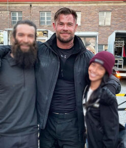 Extraction 2 Chris Hemsworth Black Jacket