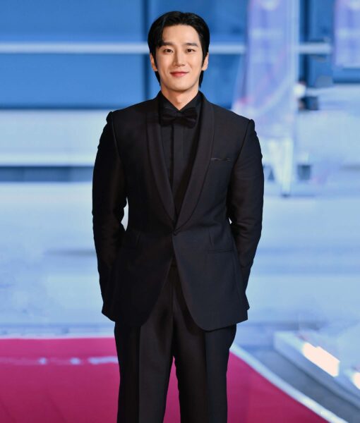 Ahn Bo Hyun Black Suit