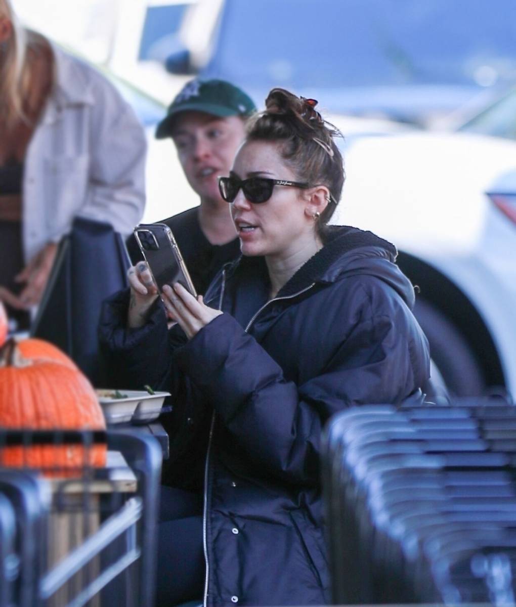 Miley Cyrus Navy Blue Puffer Jacket