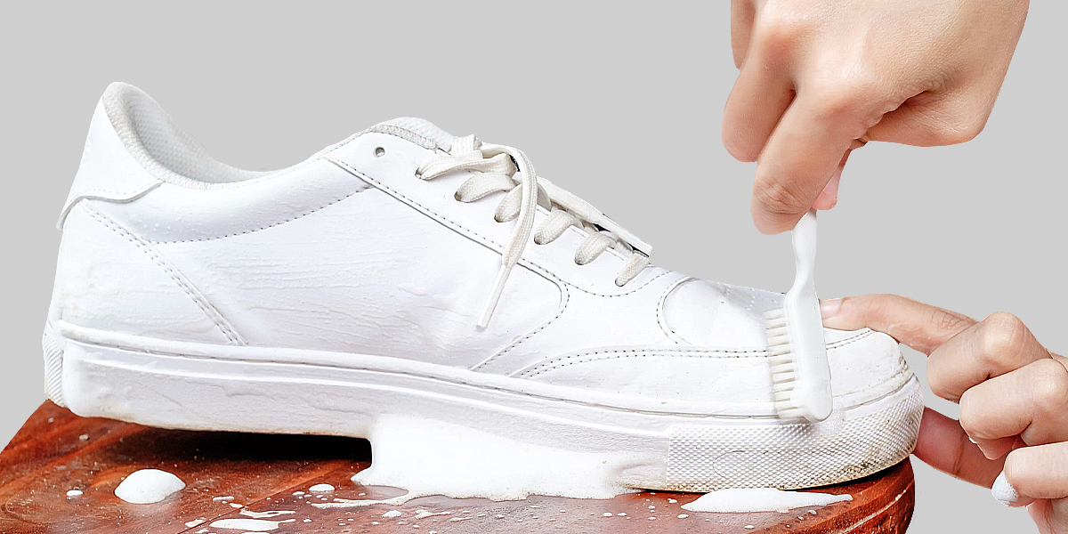 How To Clean White Leather Shoes