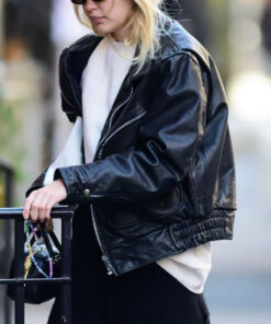 Gigi Hadid Black Jacket - Gigi Hadid In New York - Women's Black Leather Jacket - Side View2