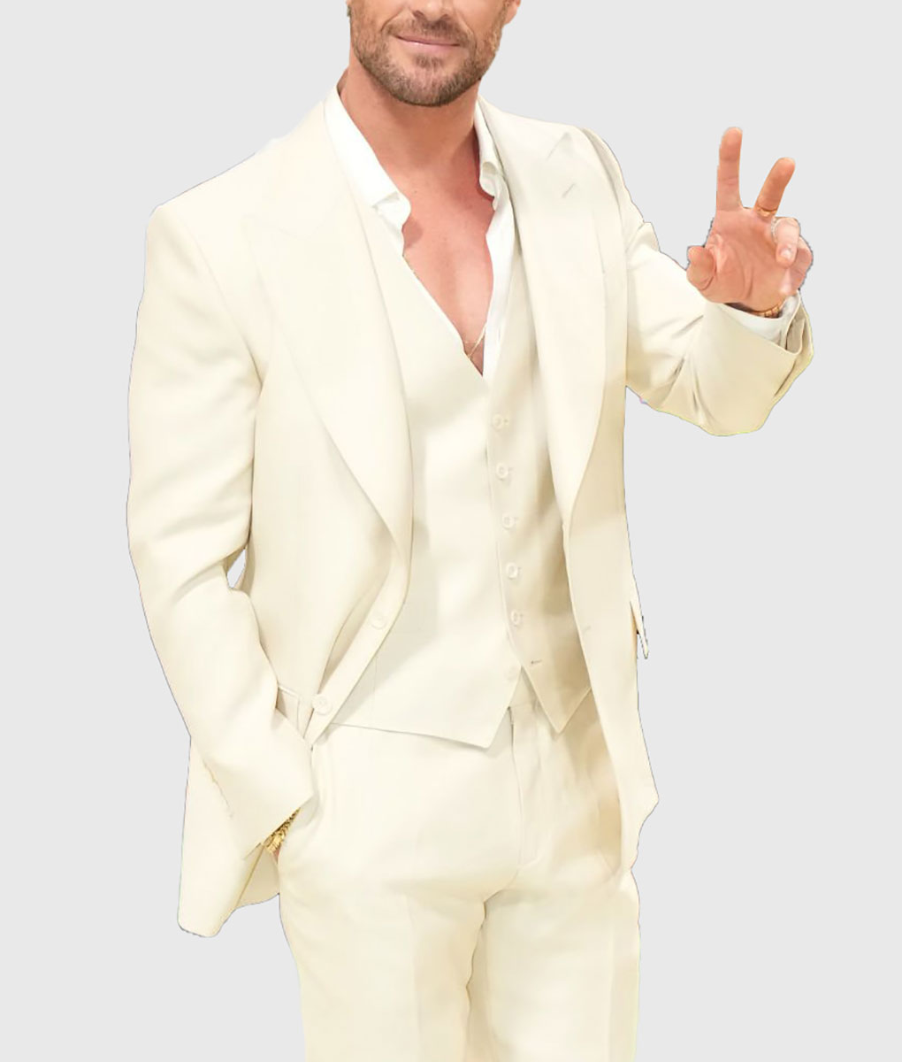 Chris Hemsworth White Suit - Met Gala 2024 Chris Hemsworth Beige Suit - Side VIew