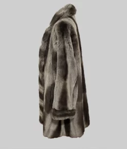 Nobody Wants This Kristen Bell Fur Coat-Generic