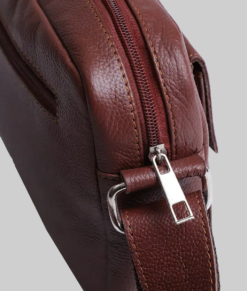 Brown Leather Classic Crossbody Travel Bag (4)