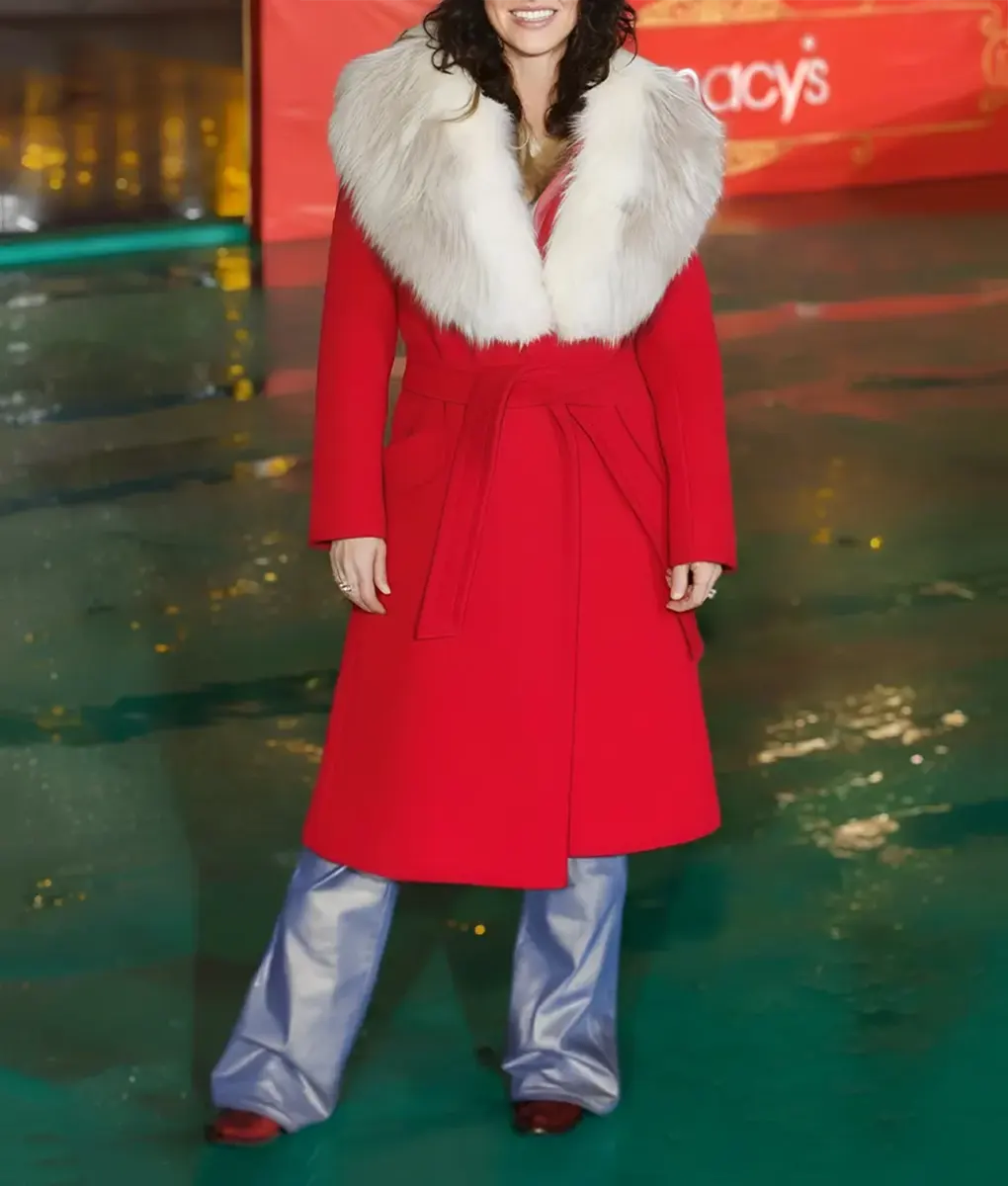 Thanksgiving Day Parade Lainey Wilson Red Wool Coat-Front
