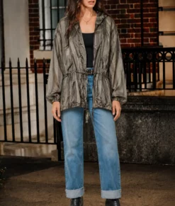 The Devil Wears Prada 2 Anne Hathaway Striped Jacket-Front