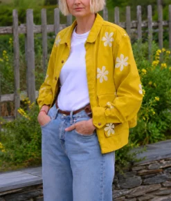 The Four Seasons S02 Kerri Kenney Daisy Print Yellow Jacket-Side