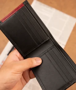 Men’s New Classic Black Leather Wallet