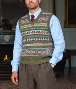 The Gentlemen S02 Eddie Horniman Sweater-Front
