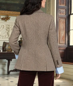The Gentlemen S02 Kaya Scodelario Brown Blazer-Back